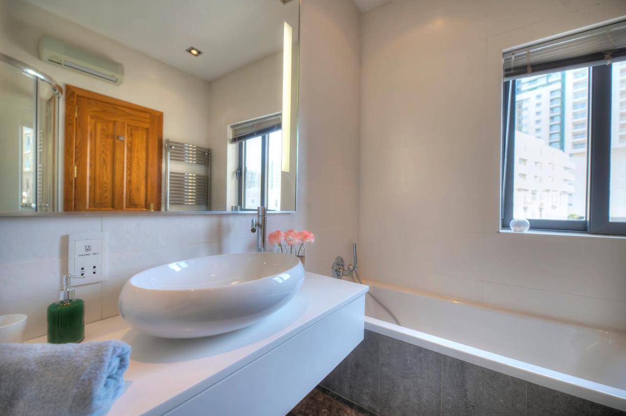 Bright And Spacious 3 Bedroom Apartment With Breathtaking Views - Goslm-5 Sliema Luaran gambar