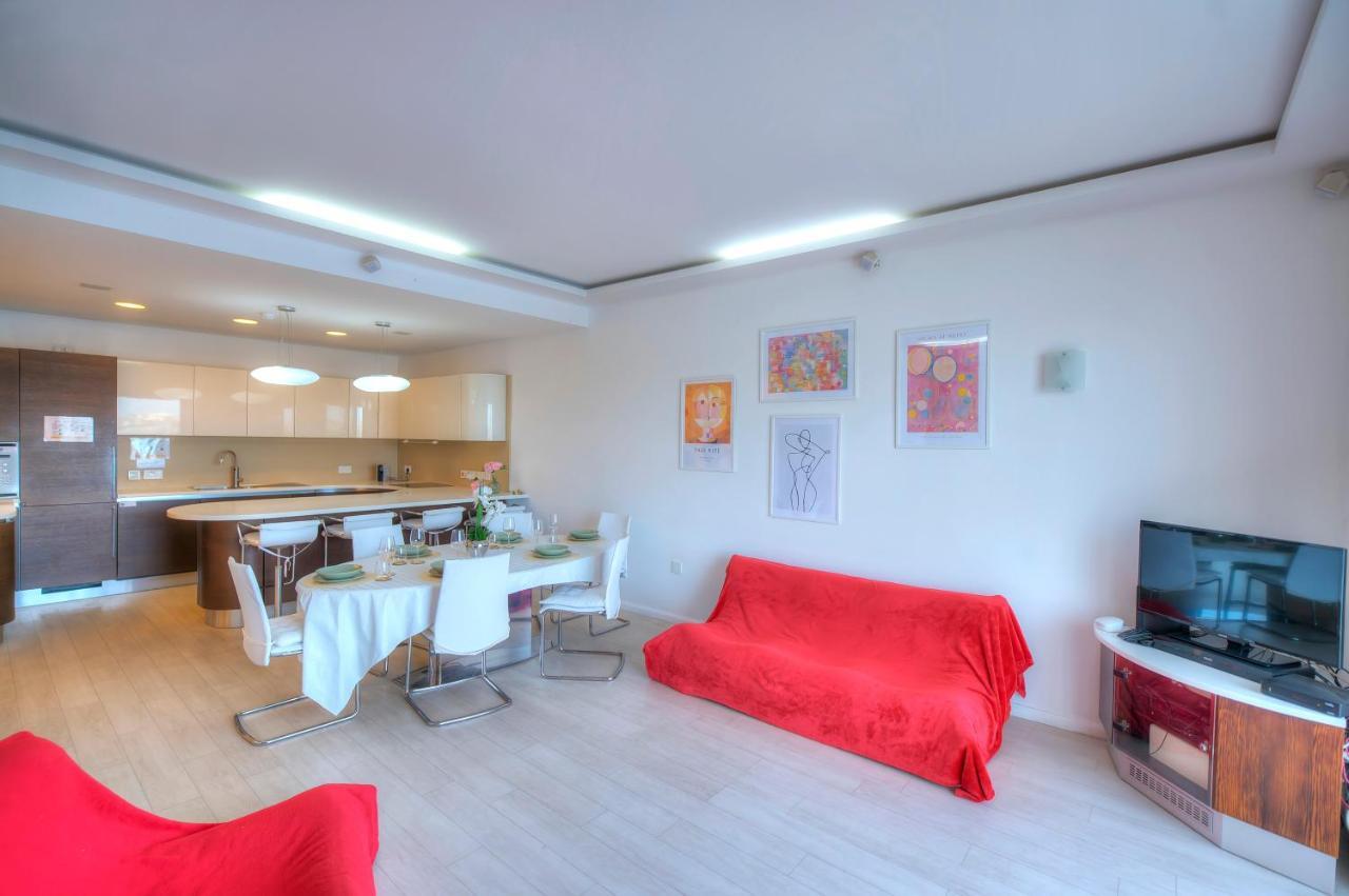 Bright And Spacious 3 Bedroom Apartment With Breathtaking Views - Goslm-5 Sliema Luaran gambar